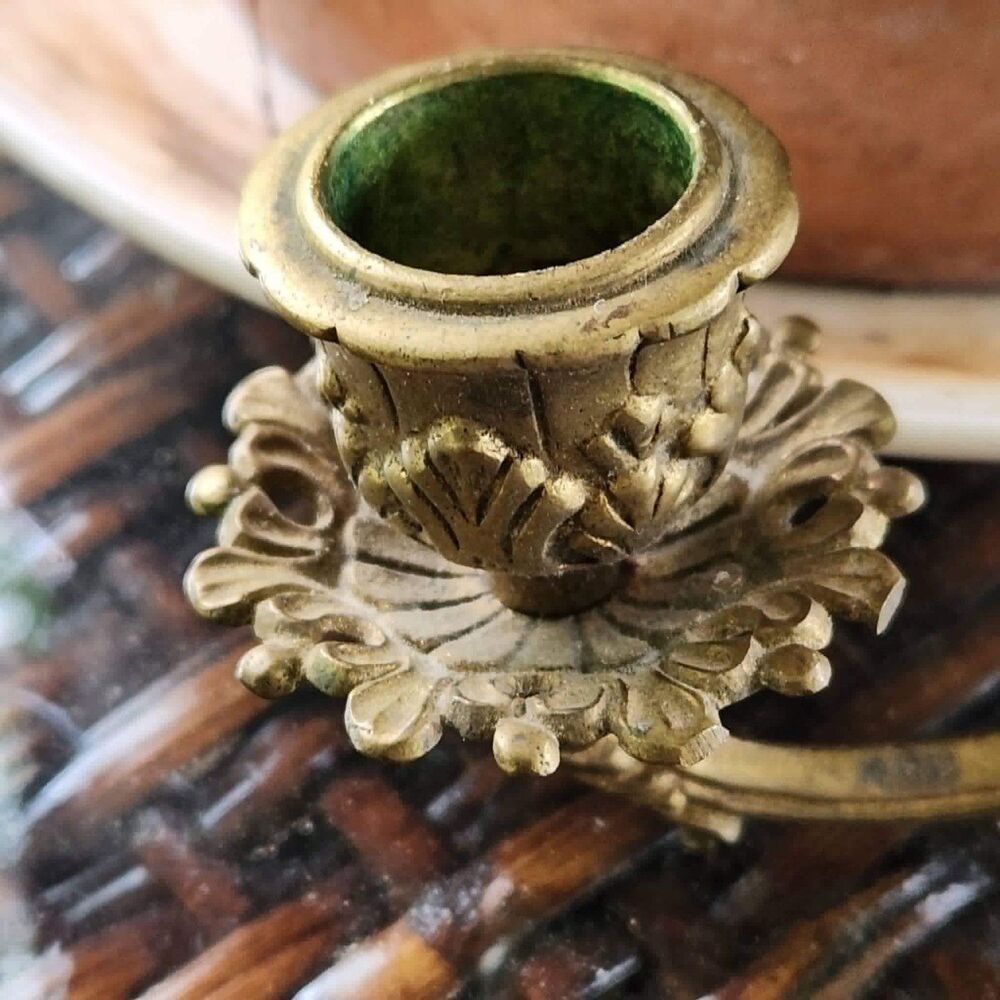 Candle Sconce Pair, 1850s French Ormolu Gilt Fleur de lis snuffers, Swivels - Picture 14 of 16